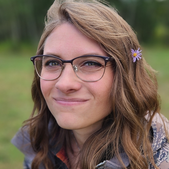 Meet your Posher, Kaitlyn - Picture 7 of 11